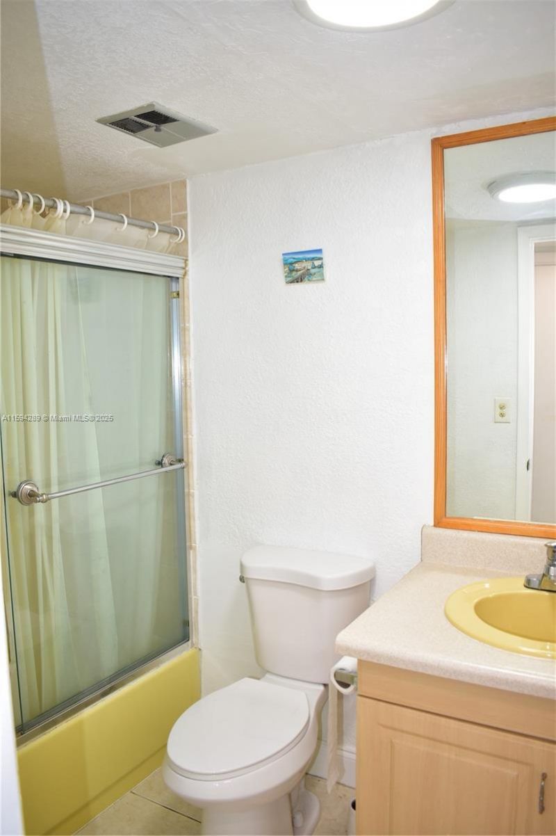 3051 E Sunrise Lakes Dr, Unit 211, Sunrise, FL 33322 Photo