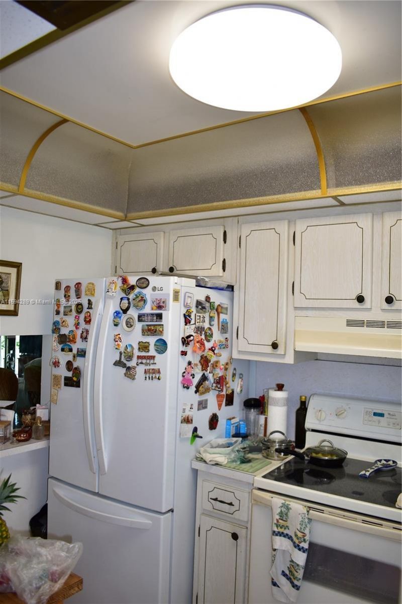 3051 E Sunrise Lakes Dr, Unit 211, Sunrise, FL 33322 Photo