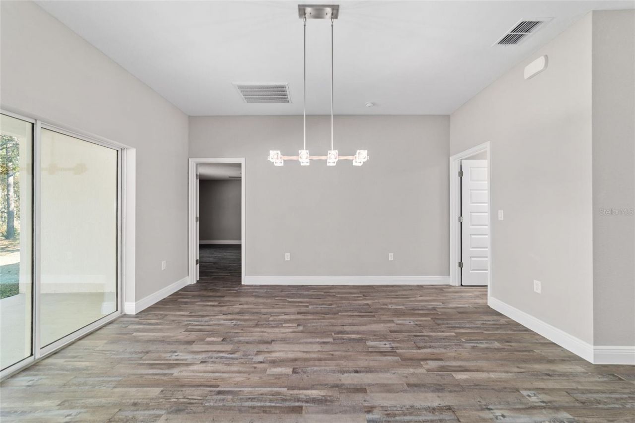 13359 SW 80th Street, Dunnellon, FL 34432 Photo