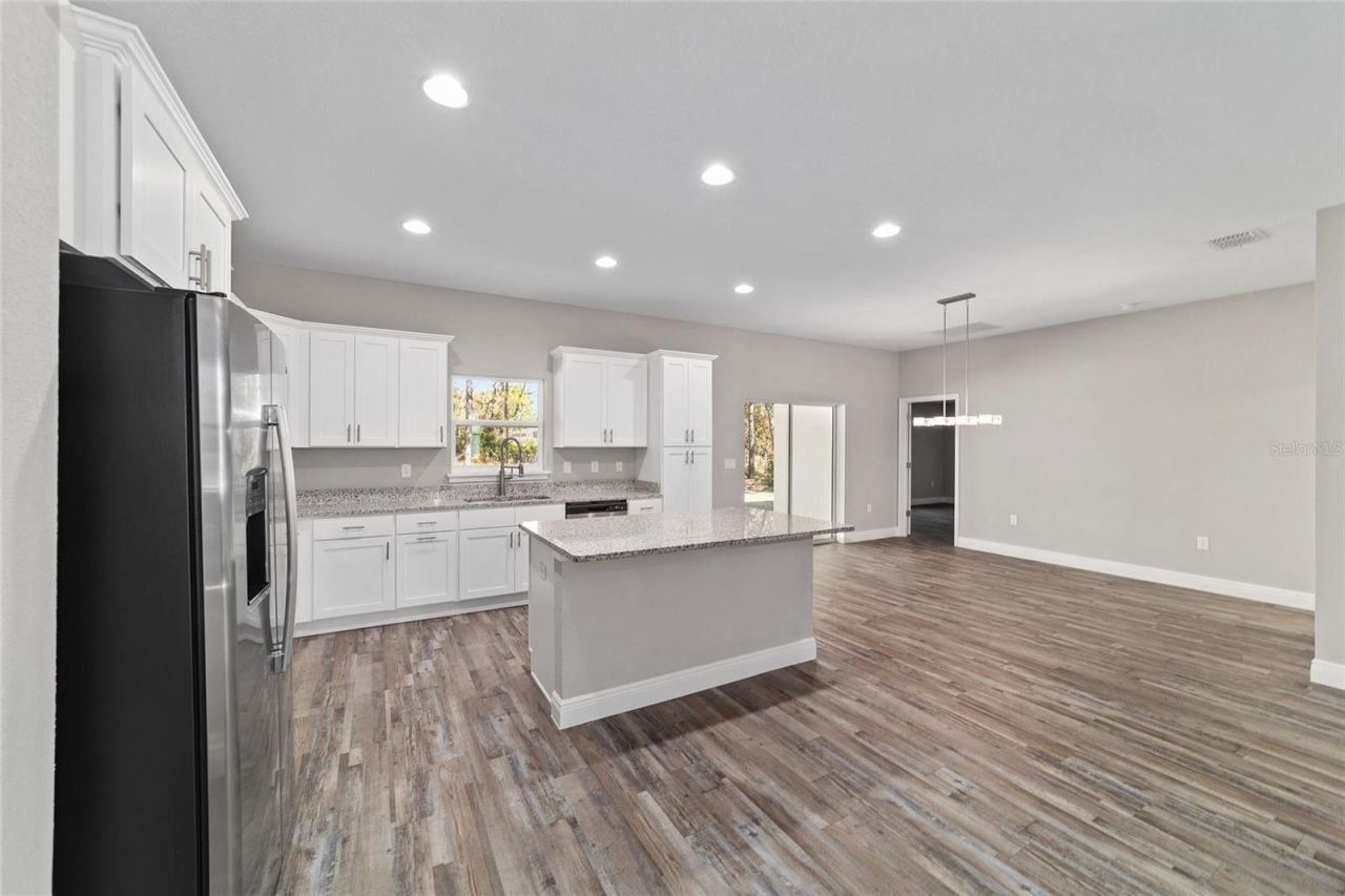 13359 SW 80th Street, Dunnellon, FL 34432 Photo