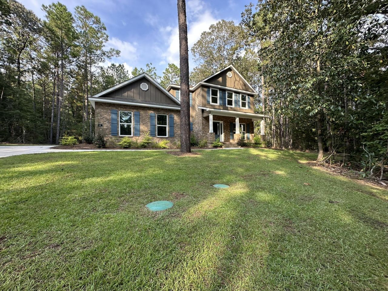 8 Bristol, Hattiesburg, MS 39402 Main Photo