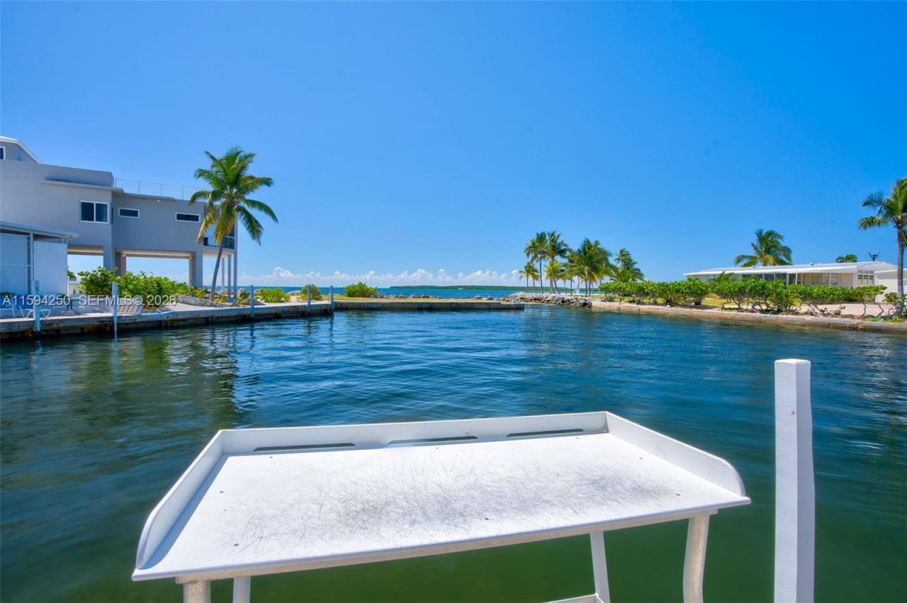 84 Coral Way, Key Largo, FL 33037 Photo