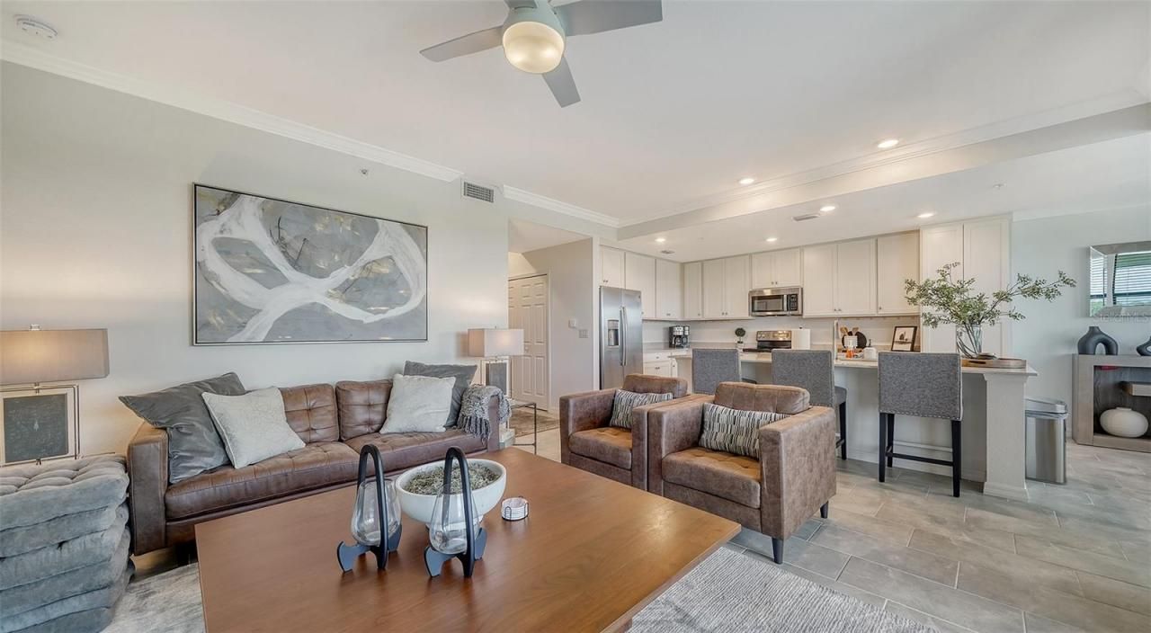 18028 Gawthrop Drive, Unit 306, Bradenton, FL 34211 Photo