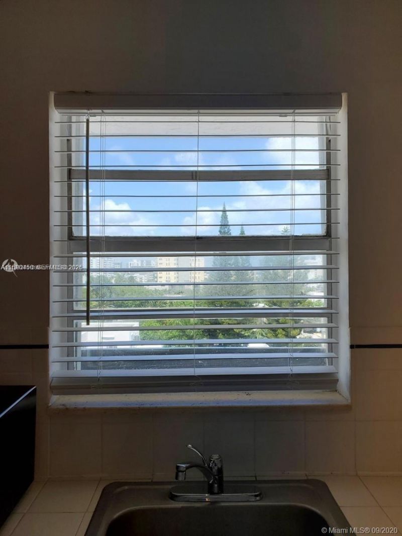 1345 West Ave, Unit 702, Miami Beach, FL 33139 Photo