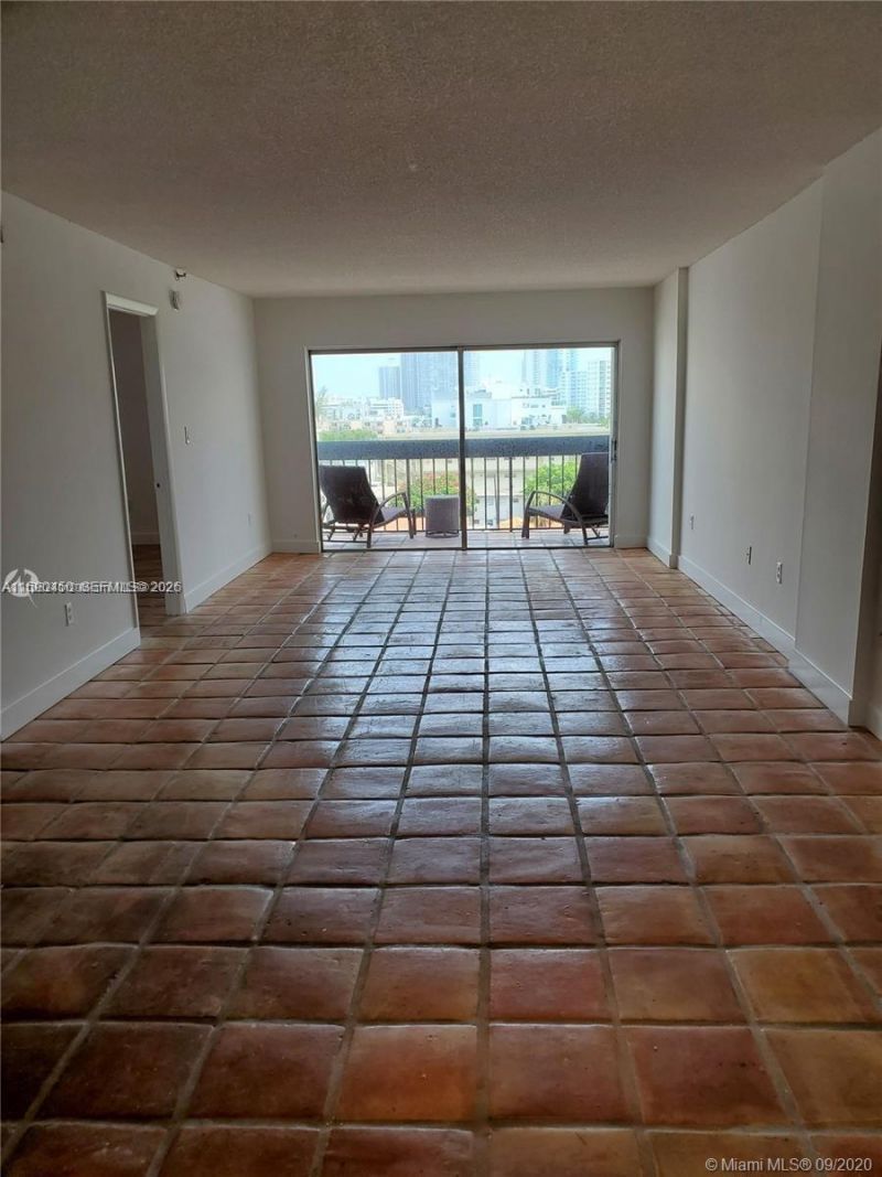 1345 West Ave, Unit 702, Miami Beach, FL 33139 Photo