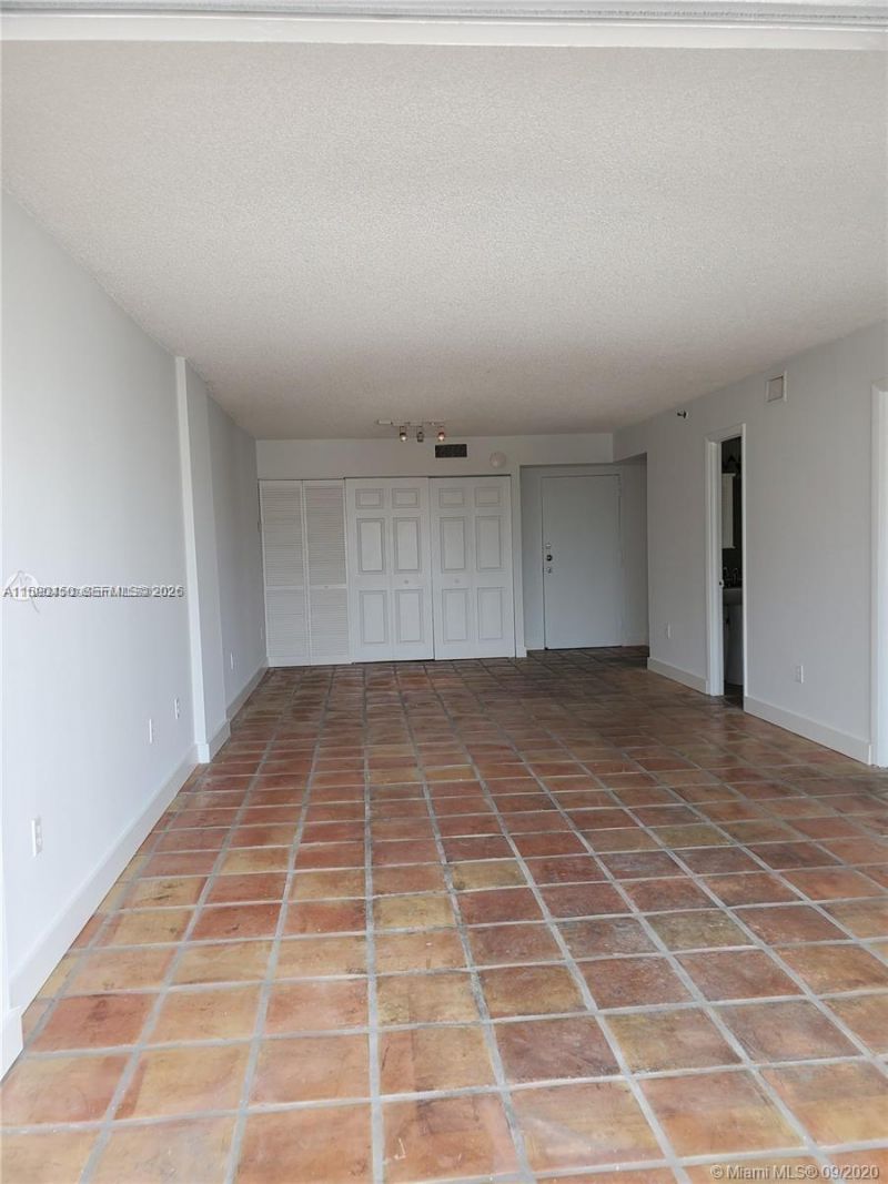 1345 West Ave, Unit 702, Miami Beach, FL 33139 Photo