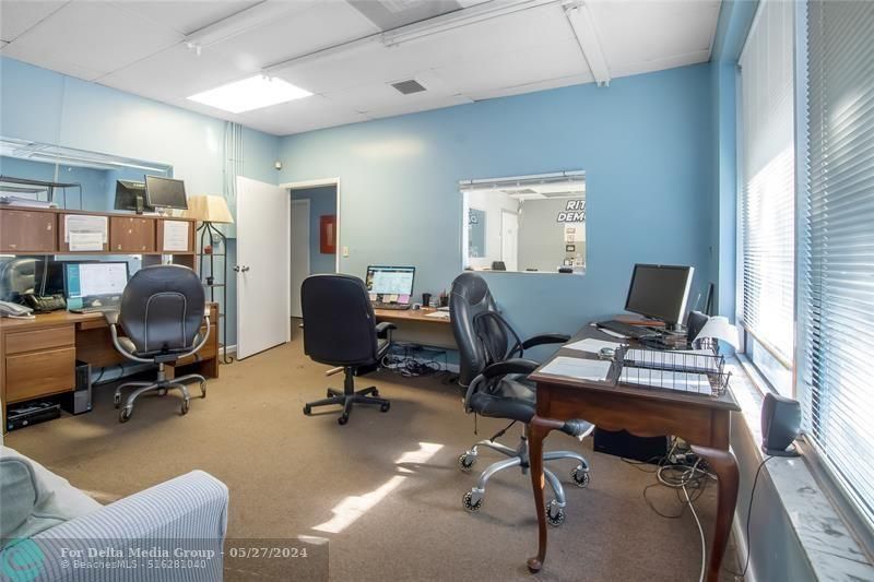 3071 NW 64th Avenue, Sunrise, FL 33313 Photo