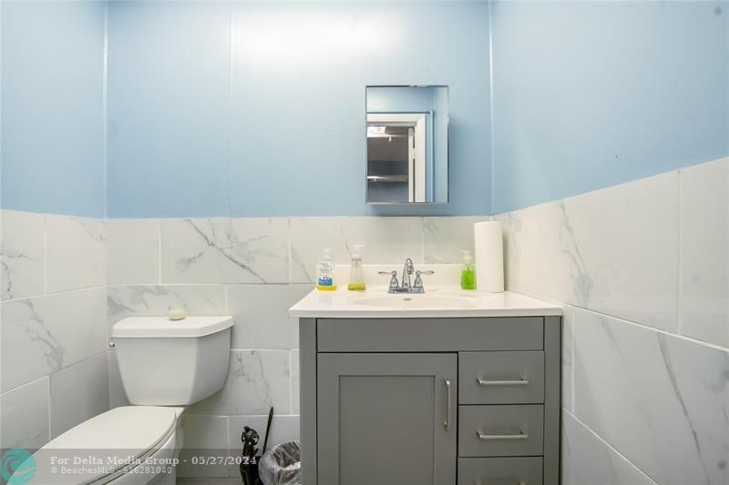 3071 NW 64th Avenue, Sunrise, FL 33313 Photo