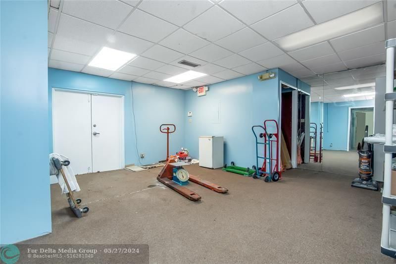 3071 NW 64th Avenue, Sunrise, FL 33313 Photo