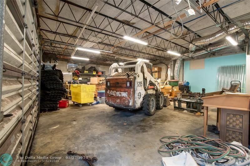 3071 NW 64th Avenue, Sunrise, FL 33313 Photo