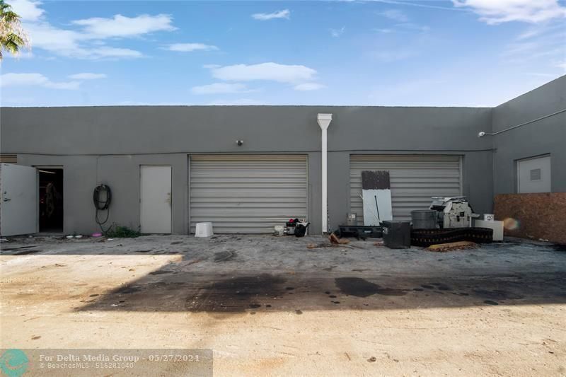 3071 NW 64th Avenue, Sunrise, FL 33313 Photo