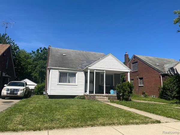 19211 ALCOY Street, Detroit, Mi 48205