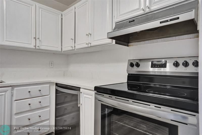 6249 Bay Club Drive, Unit 4, Fort Lauderdale, FL 33308 Photo