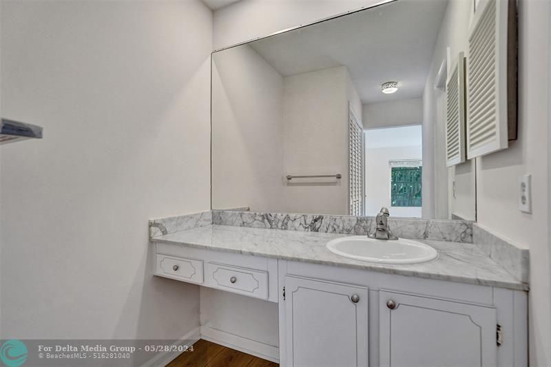 6249 Bay Club Drive, Unit 4, Fort Lauderdale, FL 33308 Photo