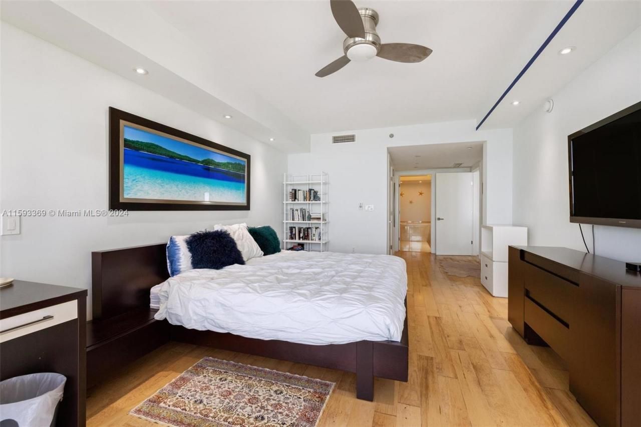 1800 S Ocean Dr, Unit 1401, Hallandale Beach, FL 33009 Photo