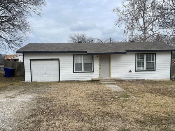 206 hill ST, Copperas Cove, TX 76522