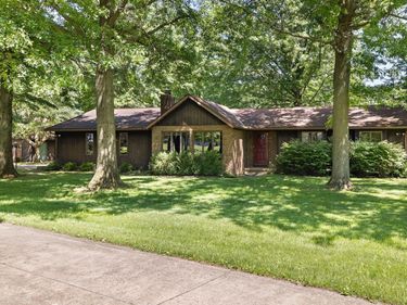 1980 Walker Lake Road, Ontario, OH 44906