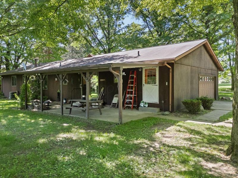 1980 Walker Lake Road, Ontario, OH 44906 Photo 17