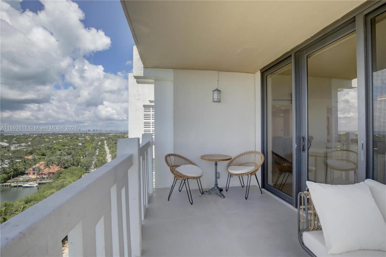 1121 Crandon Blvd, Unit D1201, Key Biscayne, FL 33149 Photo