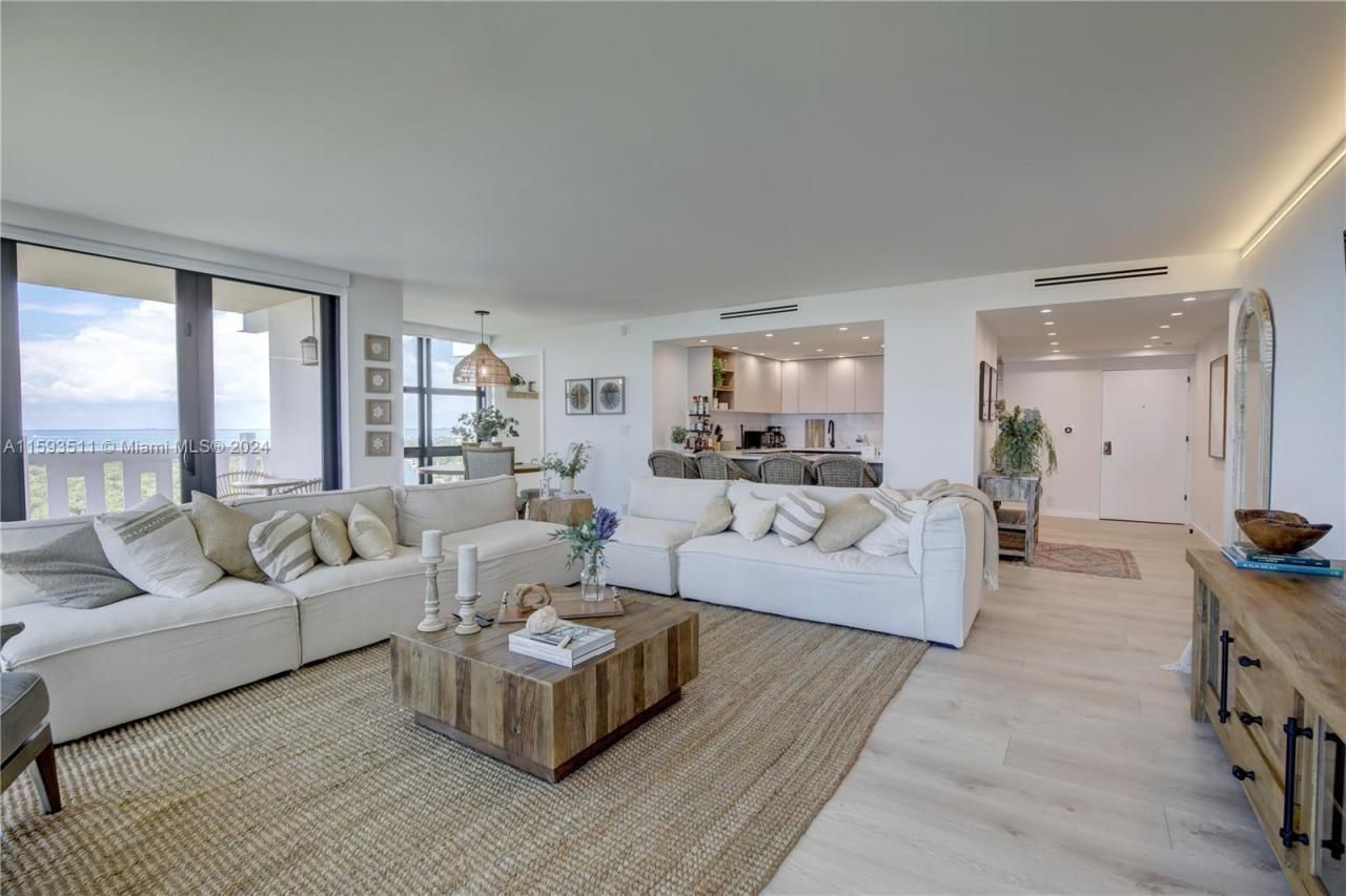 1121 Crandon Blvd, Unit D1201, Key Biscayne, FL 33149 Photo