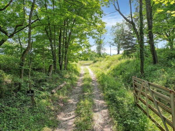 5840 Township Road 248, Logan, OH 43138