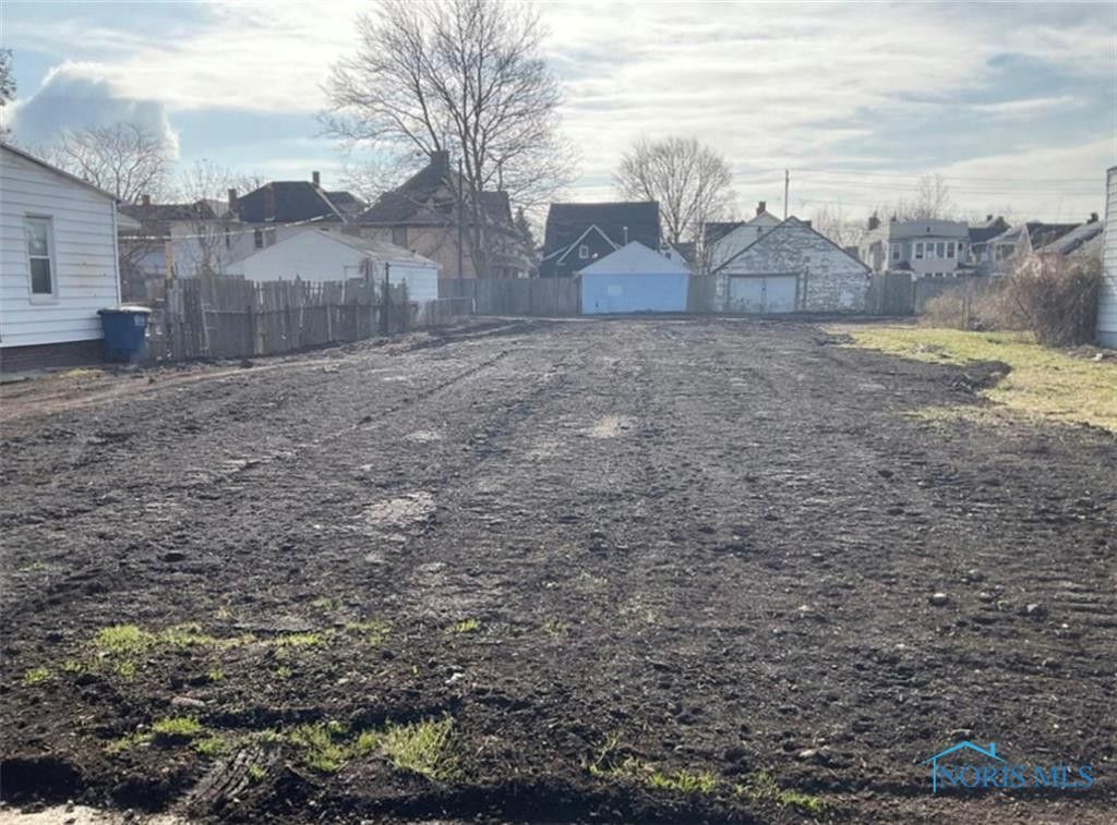 2030 N Ontario Street, Toledo, OH 43611 Main Photo