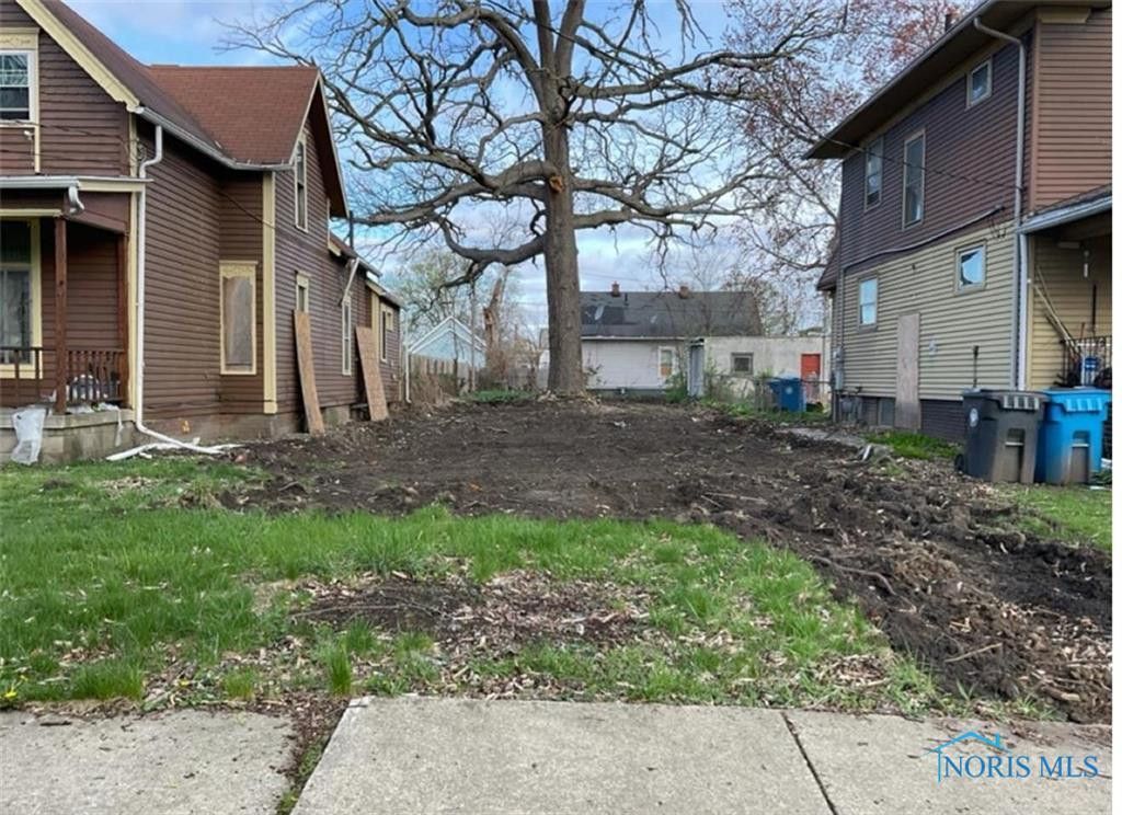 1873 N Superior Street, Toledo, OH 43611 Main Photo