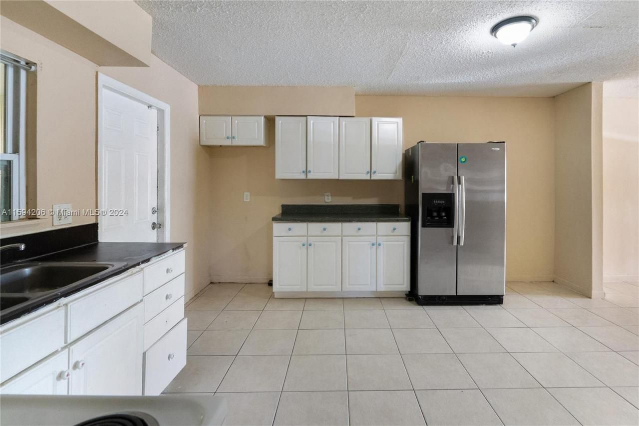 1440 NW 20th St, Unit B, Fort Lauderdale, FL 33311 Photo