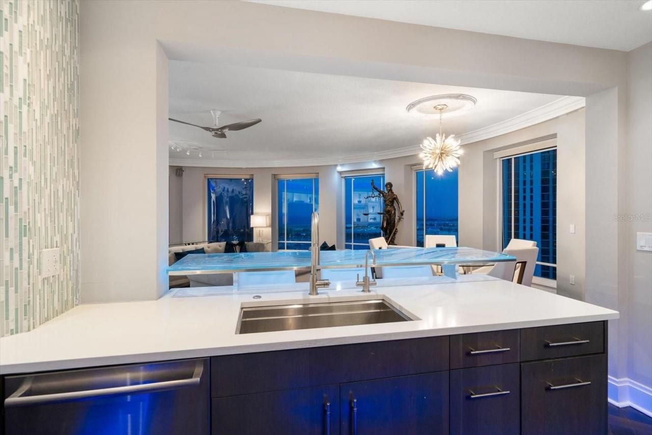 100 Beach Drive Ne, Unit 1900, Saint Petersburg, FL 33701 Photo