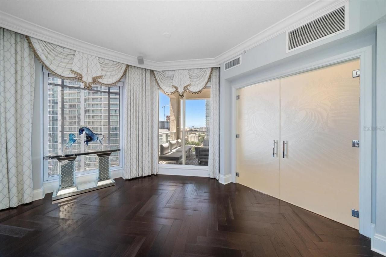 100 Beach Drive Ne, Unit 1900, Saint Petersburg, FL 33701 Photo