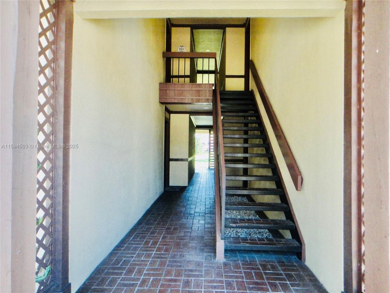 1102 Duncan Cir, Unit 104, Palm Beach Gardens, FL 33418 Photo