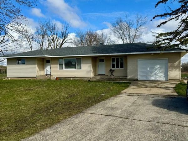 18708 BECK Road, Marengo, IL 60152