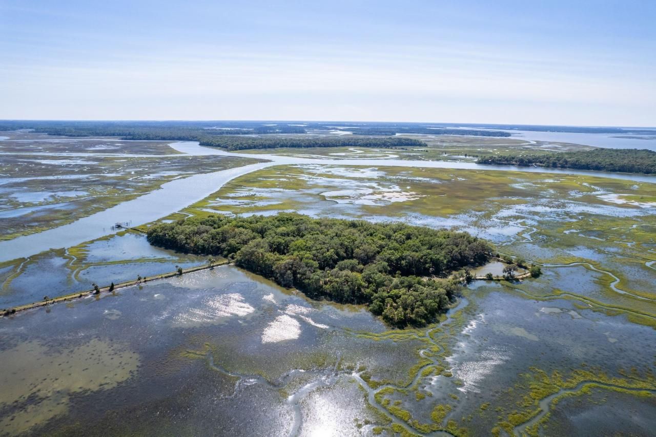 101 Kingston Key Road Photo 1