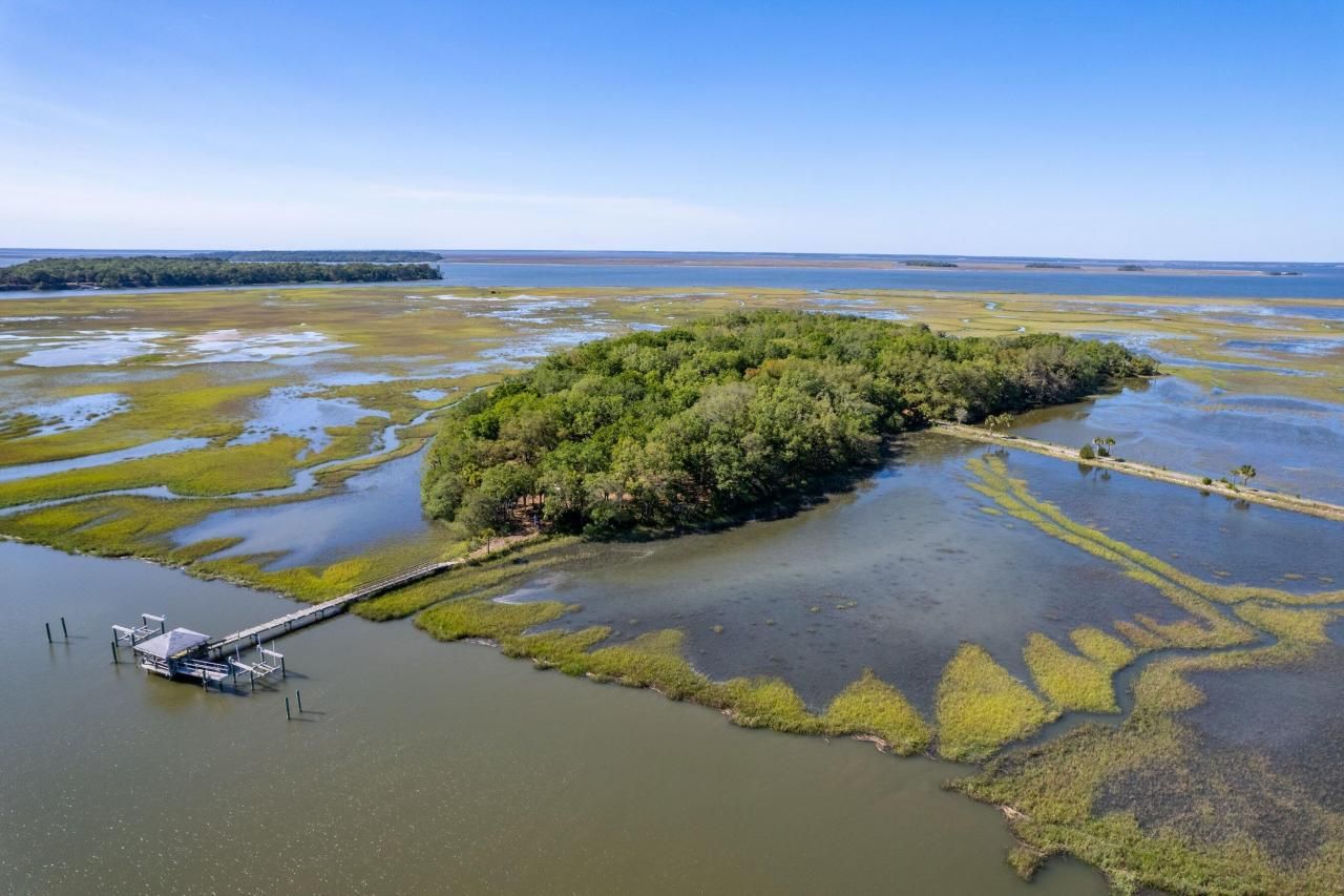 101 Kingston Key Road Photo 11