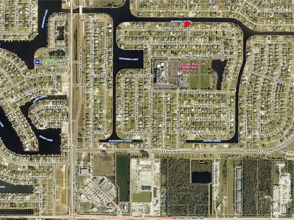 2801 SW 2nd TER, CAPE CORAL, FL 33991