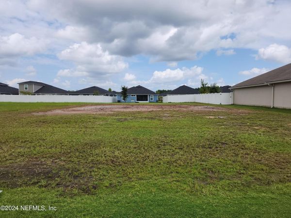 1843 BOSTON CMNS Way, Jacksonville, FL 32221