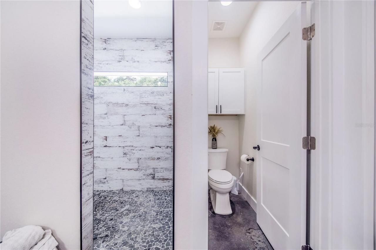 12510 Lake Hatchineha Road, Haines City, FL 33844 Photo