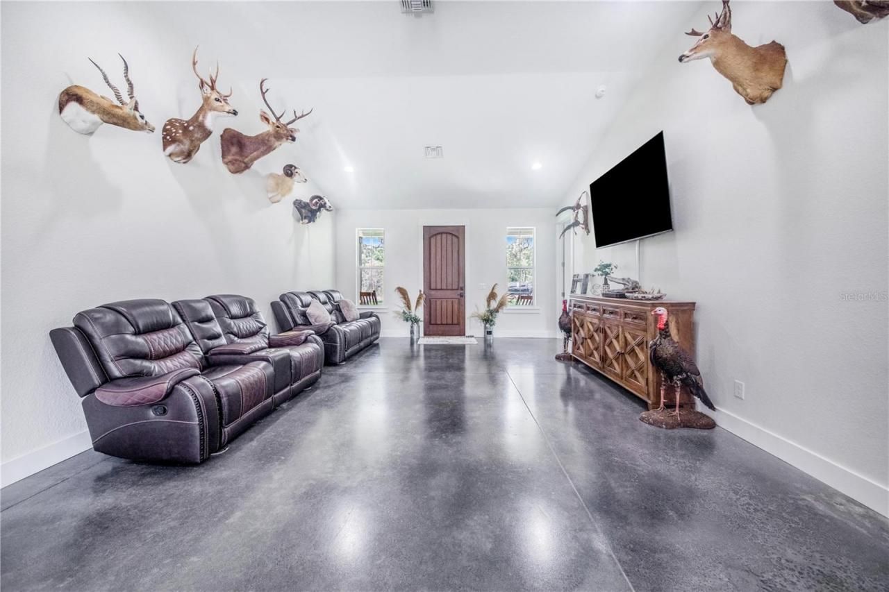 12510 Lake Hatchineha Road, Haines City, FL 33844 Photo