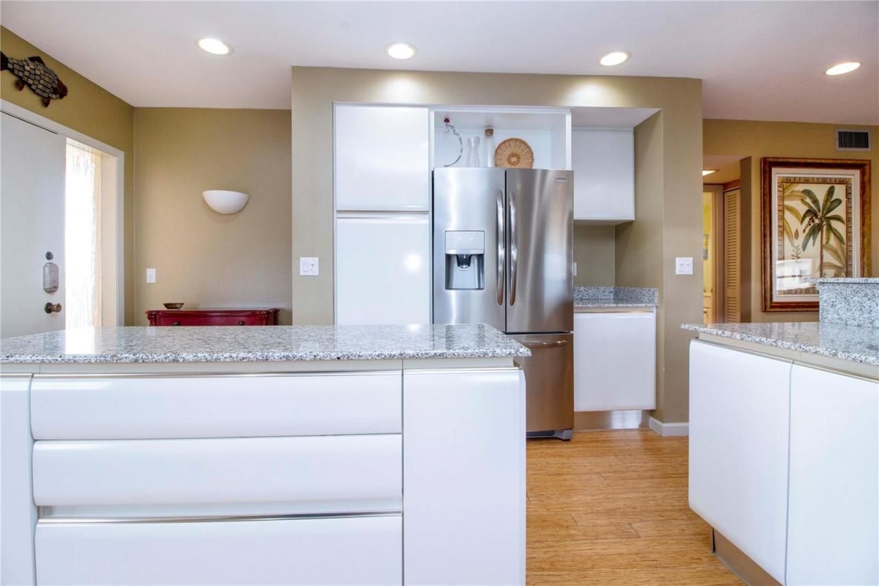 8625 Midnight Pass Road, Unit B508, Sarasota, FL 34242 Photo