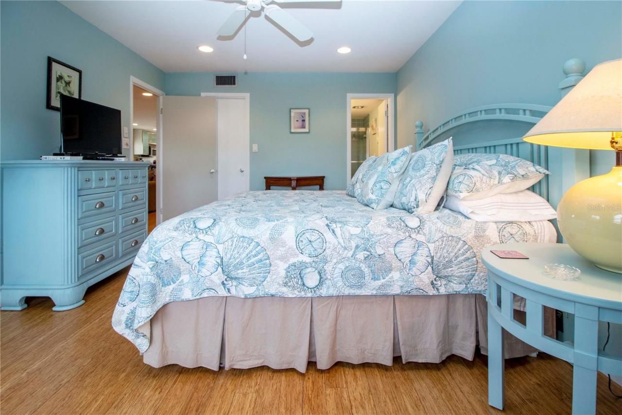 8625 Midnight Pass Road, Unit B508, Sarasota, FL 34242 Photo