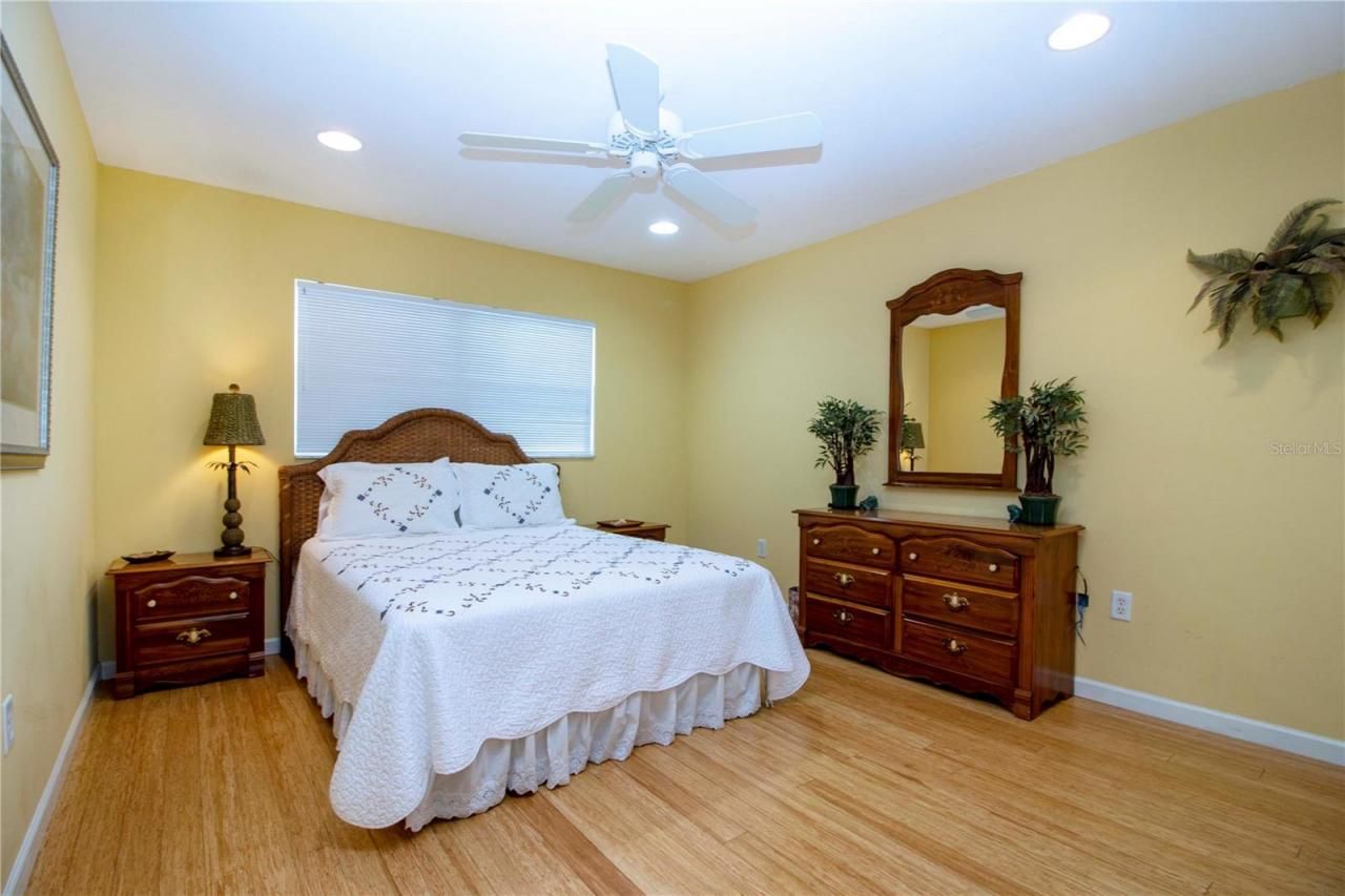 8625 Midnight Pass Road, Unit B508, Sarasota, FL 34242 Photo