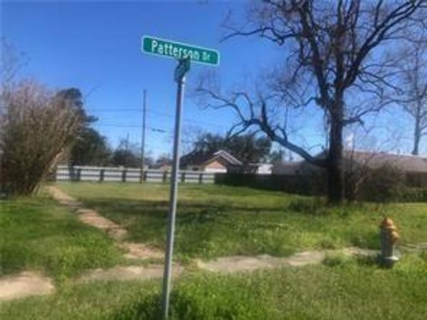 65 PATTERSON Drive, Chalmette, LA 70043