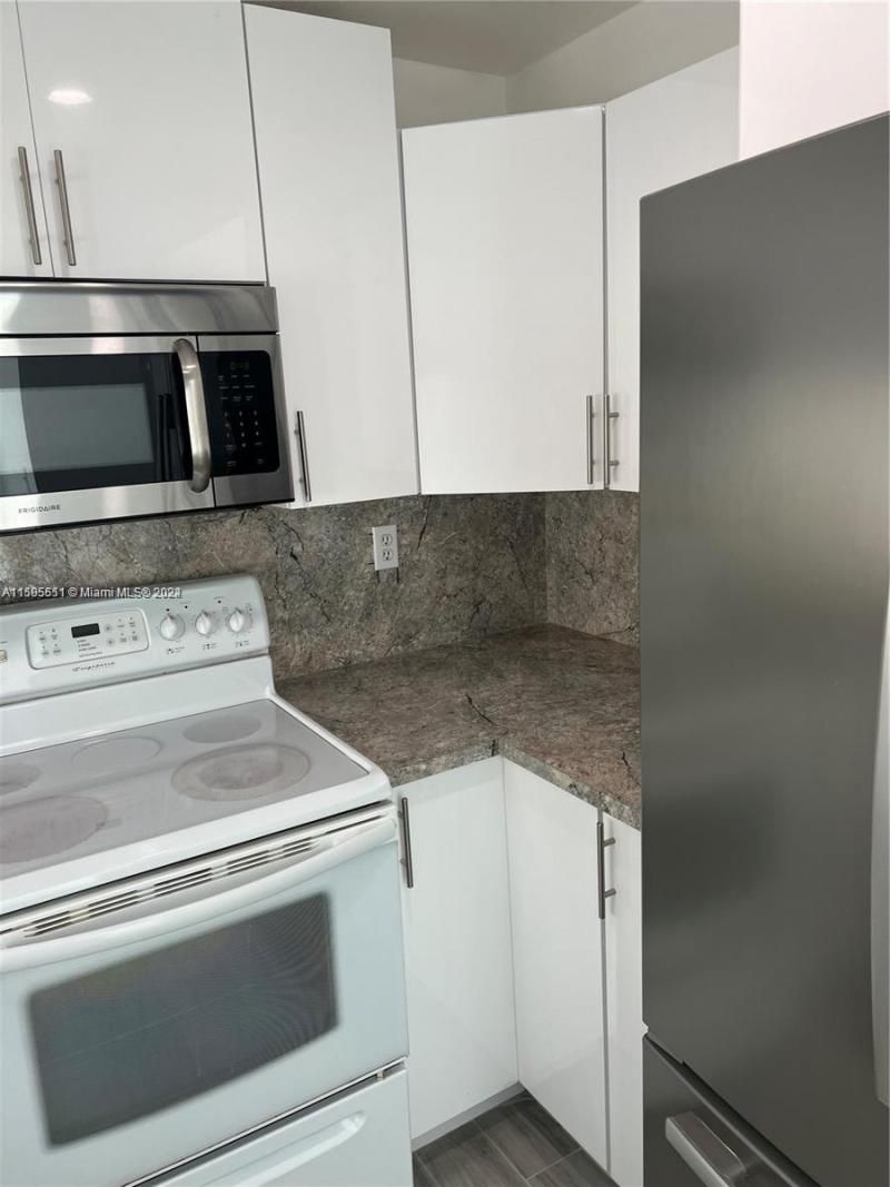 2050 SW 122nd Ave, Unit 22, Miami, FL 33175 Photo