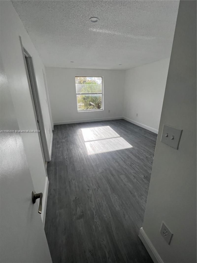 2050 SW 122nd Ave, Unit 22, Miami, FL 33175 Photo