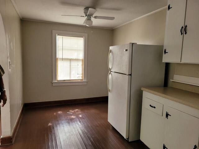 5814 Robinson Street Photo 6