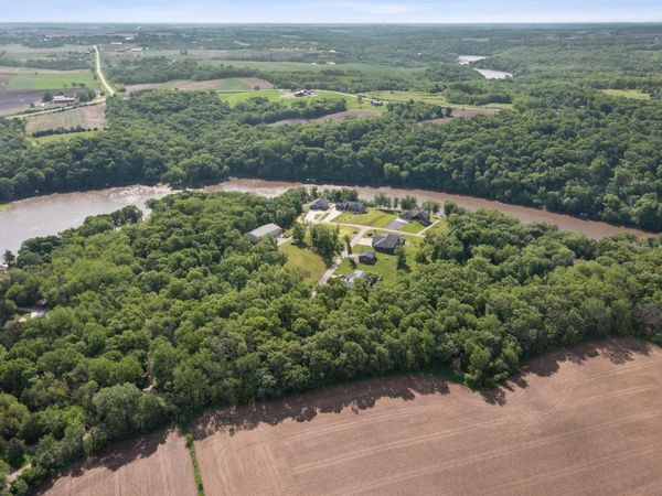 205th Avenue, Manchester, IA 52057