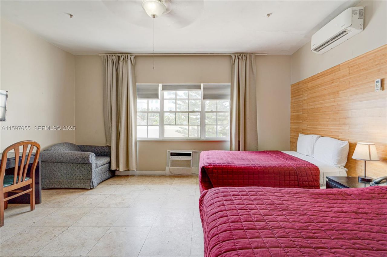 1680 E James Ave, Miami Beach, FL 33139 Photo