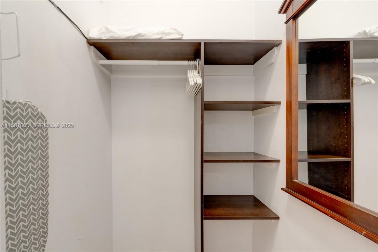 1680 E James Ave, Miami Beach, FL 33139 Photo