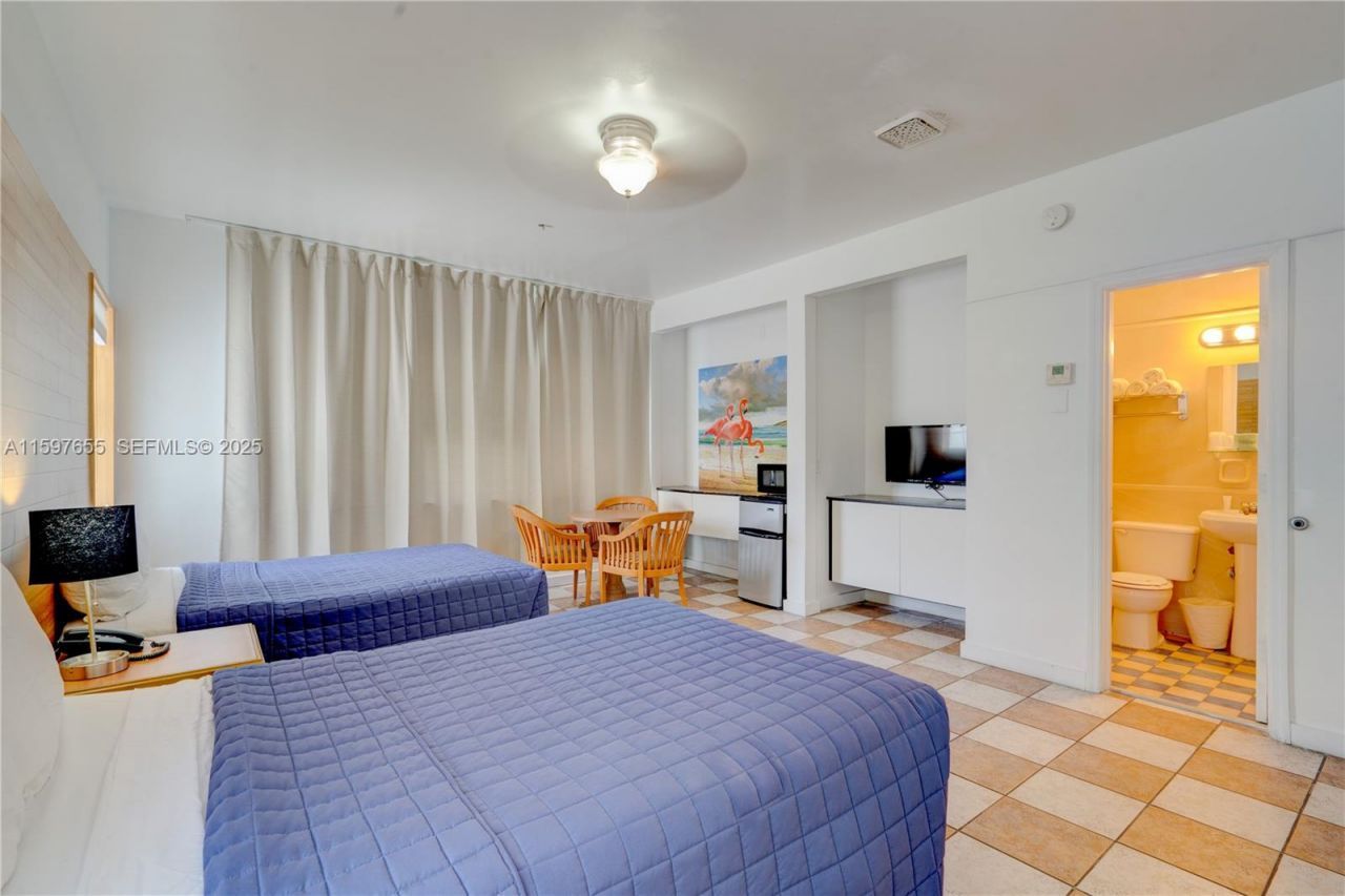 1680 E James Ave, Miami Beach, FL 33139 Photo