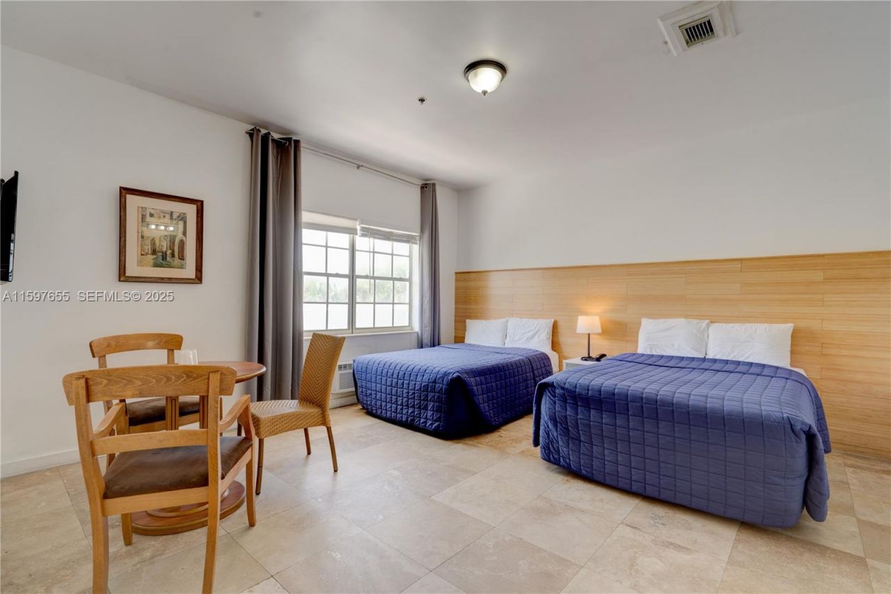 1680 E James Ave, Miami Beach, FL 33139 Photo